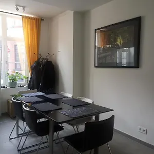 Nostalgia Homestay , Brugge België